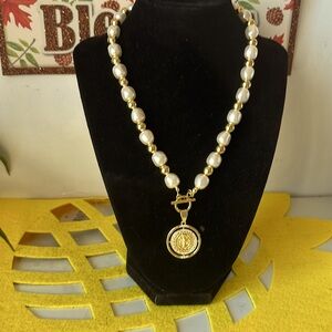 Collar 14 k Gold Plated san Benito